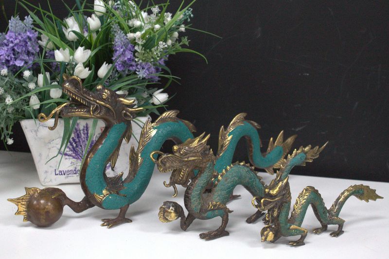 Fengshui - Großer Drache mit Ball- 45cm