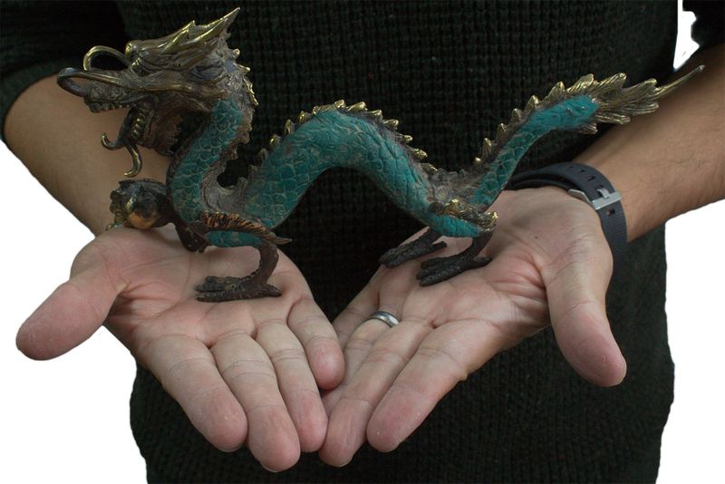 Fengshui -Mitt. Drache mit Ball - 27cm