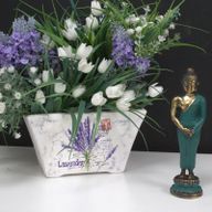 Mitt. Stehender Buddha
