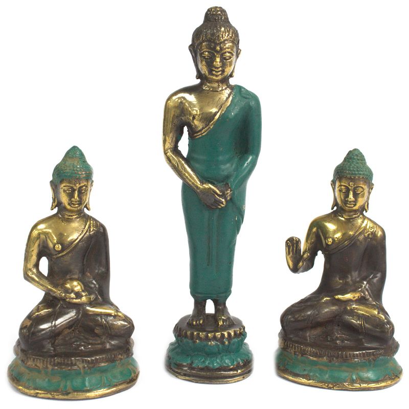 Mitt. Stehender Buddha
