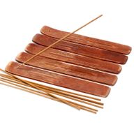 Geschnitzter Holzhalter aus Mangoholz