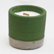 Sojawachskerze mit Holzdocht - Seemoos & Kräuter