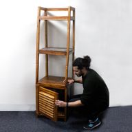 Offenes Regal aus recyceltem Teakholz