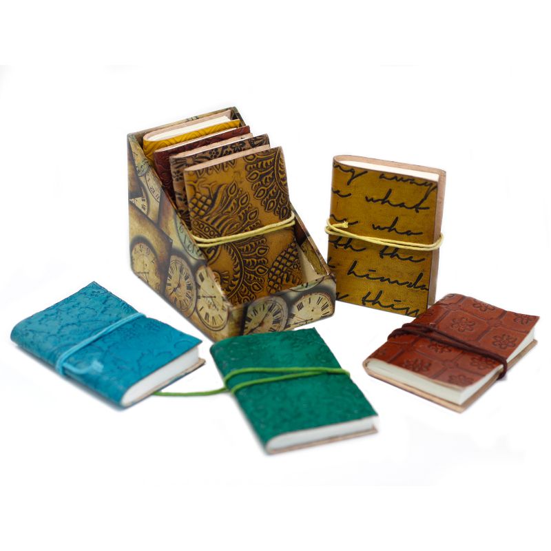 Mini-Ledernotizbücher versch. Designs (10x7.5 cm)
