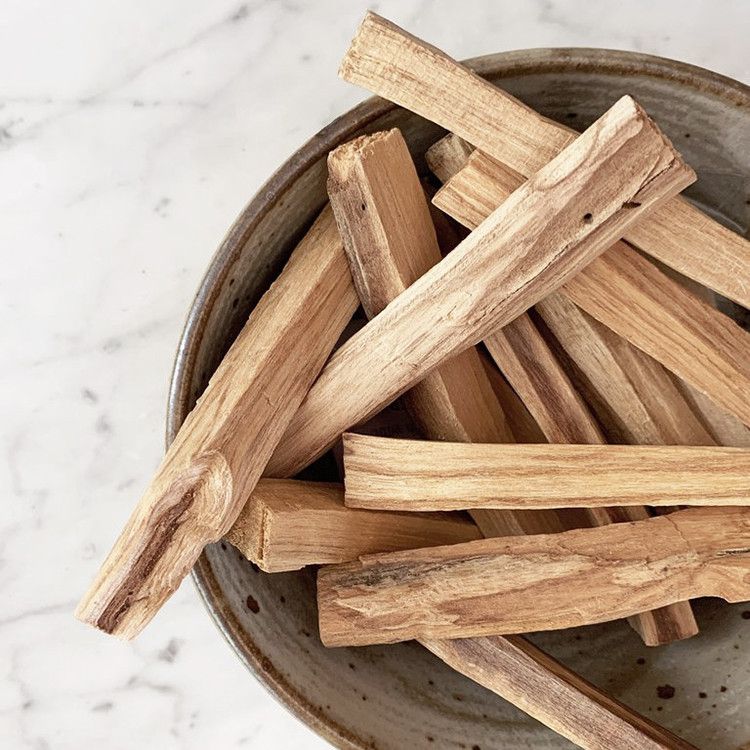 50g Palo Santo 5-8 Holzstäbchen