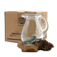 Geschmolzenes Glas auf Holz - Wasserkrug
