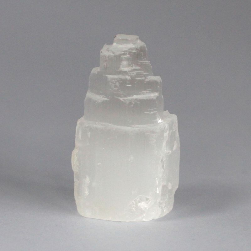Natürlicher Selenit-Turm- 5 cm
