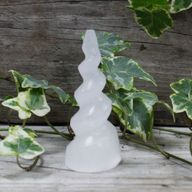 Selenit Spiral -Einhornhorn-Turm - 10 cm