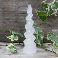 Selenit Spiral -Einhornhorn-Turm  - 15 cm