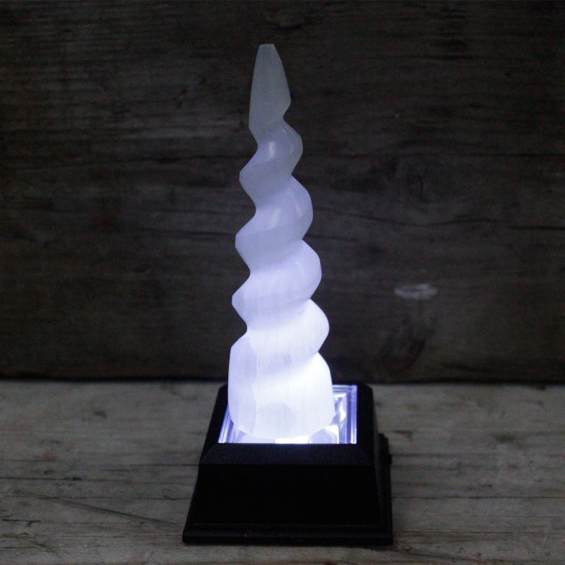 Selenit Spiral -Einhornhorn-Turm  - 15 cm