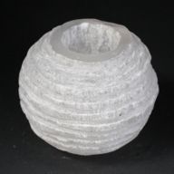 Kerzenhalter aus Selenit "Schneeball" 8 cm