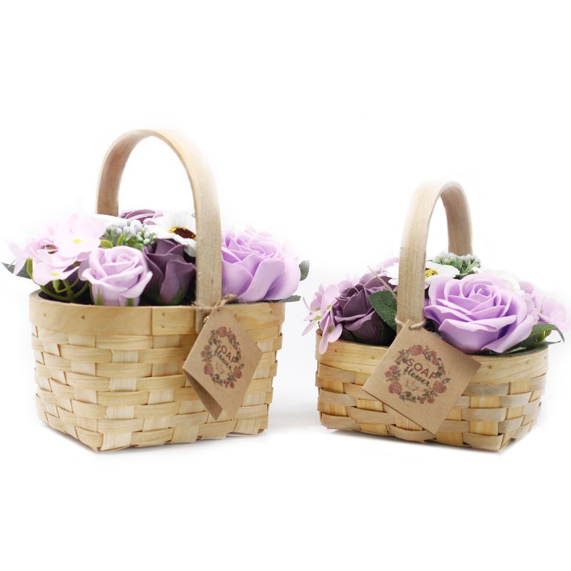 Großes Bouquet in Weidenkorb - lila