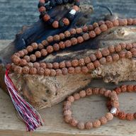 108 Rudraksha Mala - Natürlich
