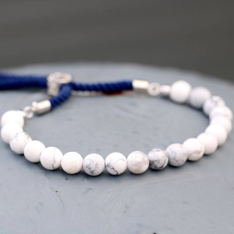 925 Versilbert Edelstein  Schnurarmband - Weißer Howlith