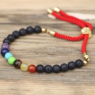 18K Vergoldetes Edelstein-Schnurarmband - Lavastein Chakra
