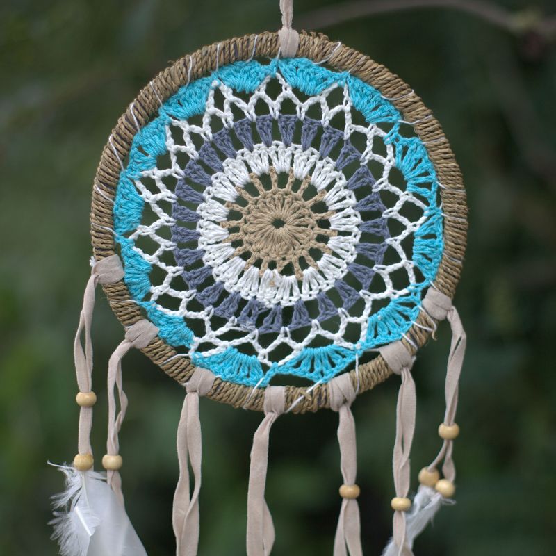 Pastellblauer Macramé-Traumfänger 16cm (averschiedene)