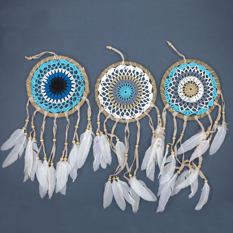 Pastellblauer Macramé-Traumfänger 16cm (averschiedene)