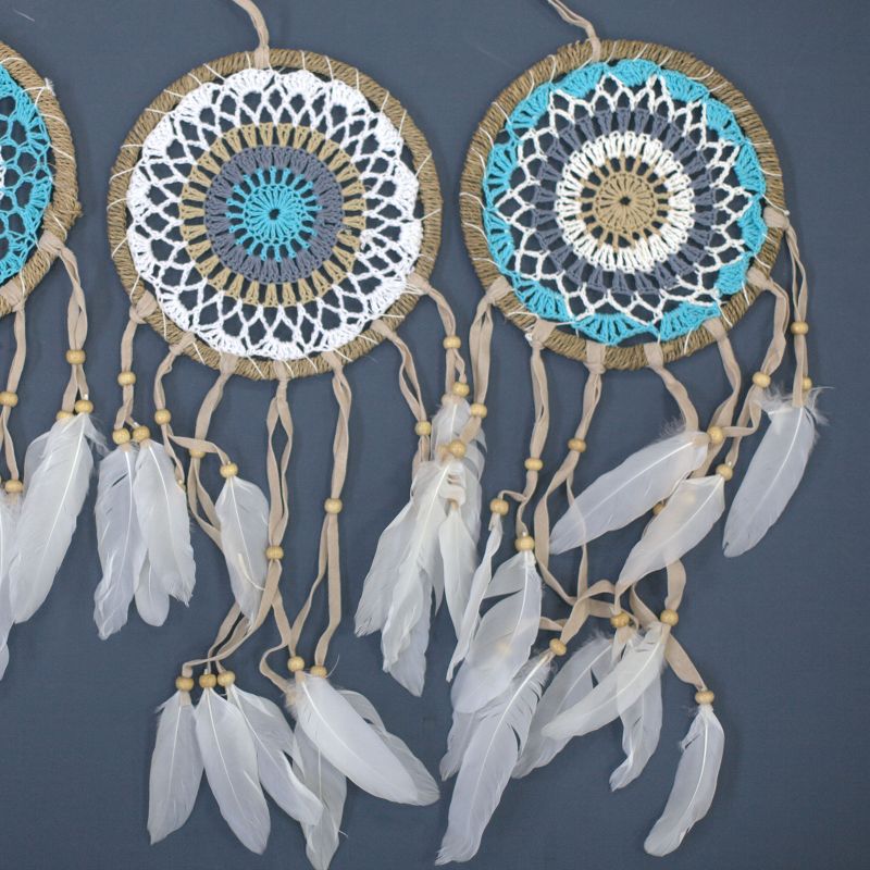 Pastellblauer Macramé-Traumfänger 16cm (averschiedene)