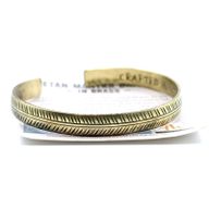 Tibetischer Armreif (Messing) - Kleines Tribal-Blatt