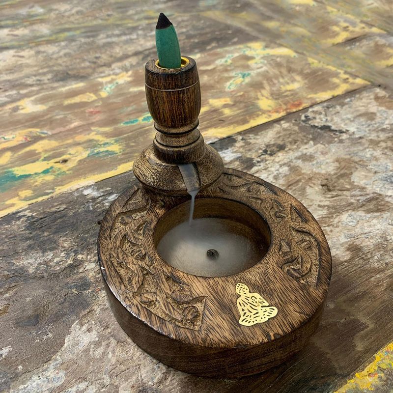 Kleiner  Mango Holz Räuchergefäß - Brass Buddha