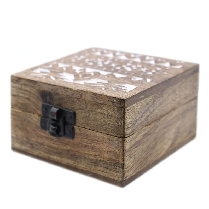 Holzbox weissgewaschen - 4x4 Slawisches Design