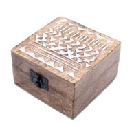 Holzbox weissgewaschen - 4x4 Aztekisches Design