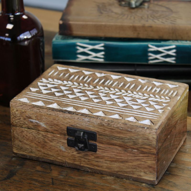 Holzbox weissgewaschen - 6x4 Aztekisches Design