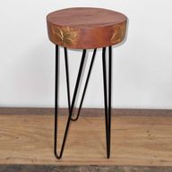 Pflanzenständer aus Albesia  Holz - Terrakotta- und Golddetail