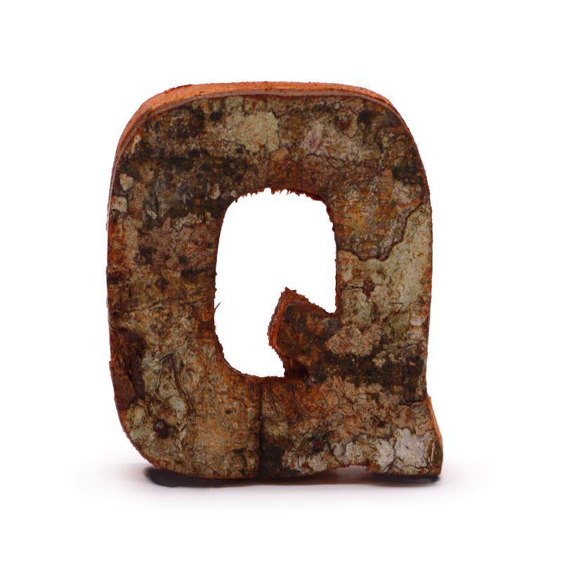 Rustic Bark Letter   - "Q" (12) - Small 7cm