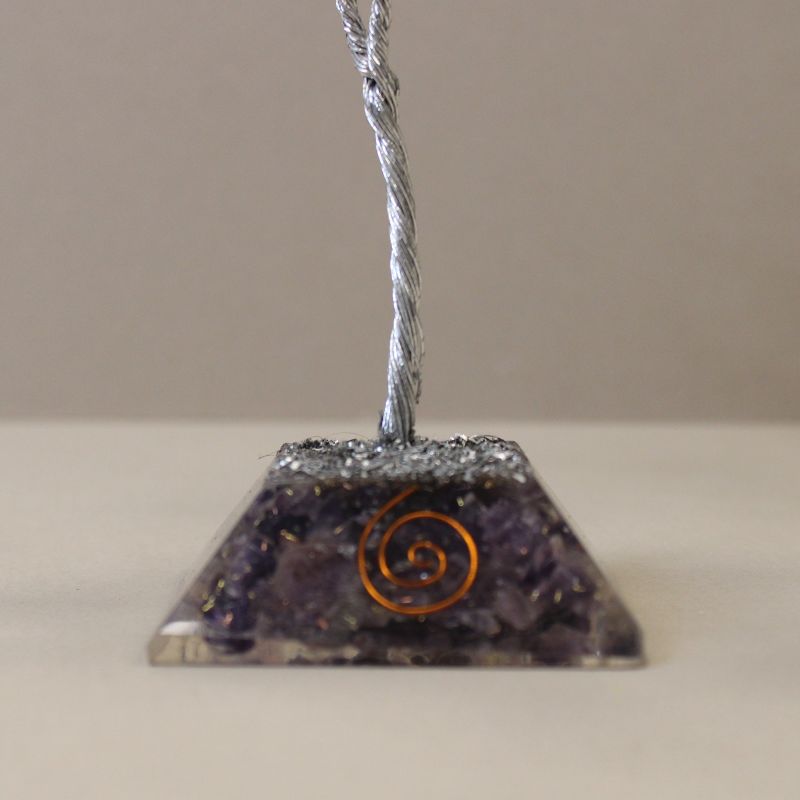 Edelsteinbaum mit Orgonitbasis – 80 Steine ​​– Amethyst