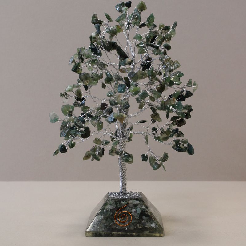 Edelstein-Baum mit Orgonit-Basis - 320 Steine - Moosachat