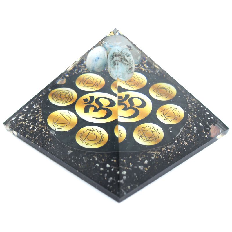 Orgonit-Pyramide - Mitternacht Om Chakra - 90mm