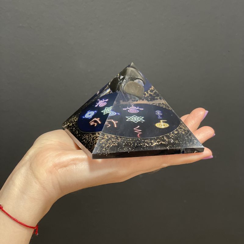 Orgonit-Pyramide - Midnight Reiki - 90mm