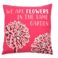 Bedruckter Kissenbezug aus Baumwolle – Wir sind Blumen – Oliv, Rosa und Natur