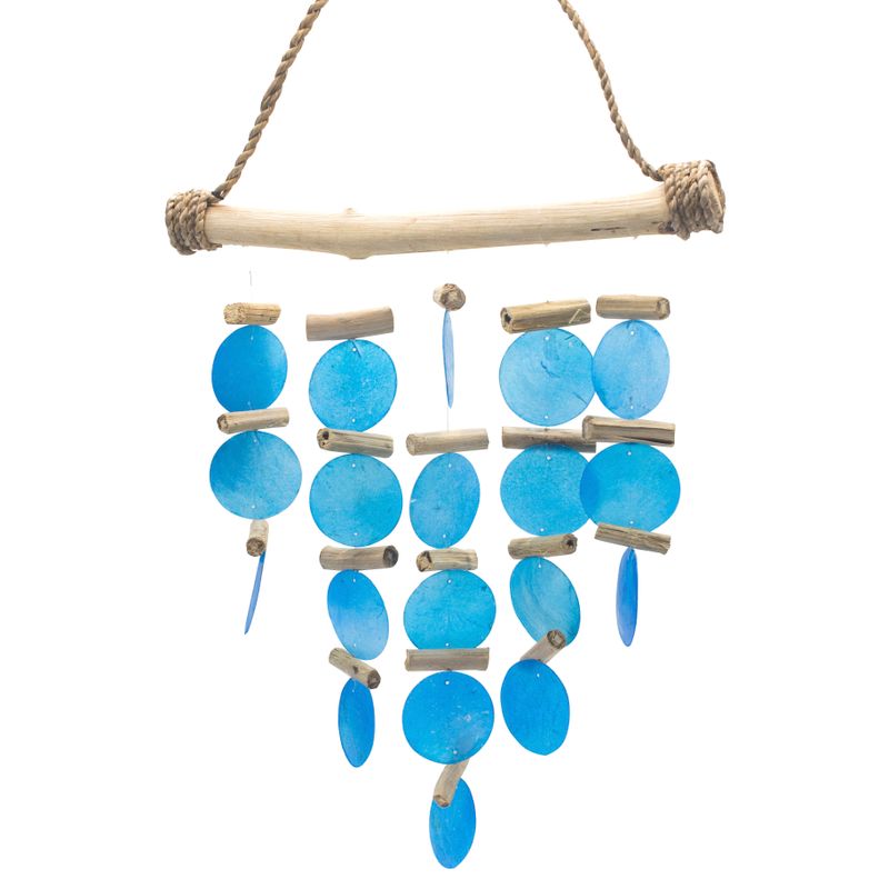 Blaues Glockenspiel aus Treibholz