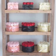 Seifenblumen-Geschenk-Blumenstrauß - 9 Rote Rosen - Quadrat