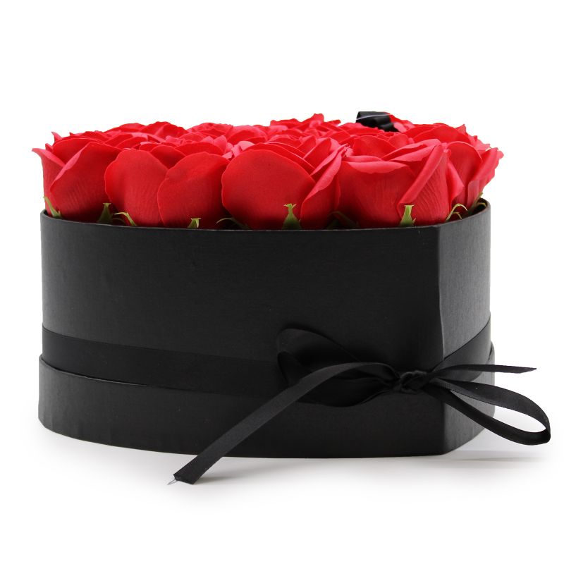 Seifenblumen-Geschenk-Blumenstrauß- 13 Rote Rosen - Herz