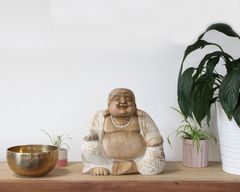 Glücklicher Buddha - Whitewash 30cm