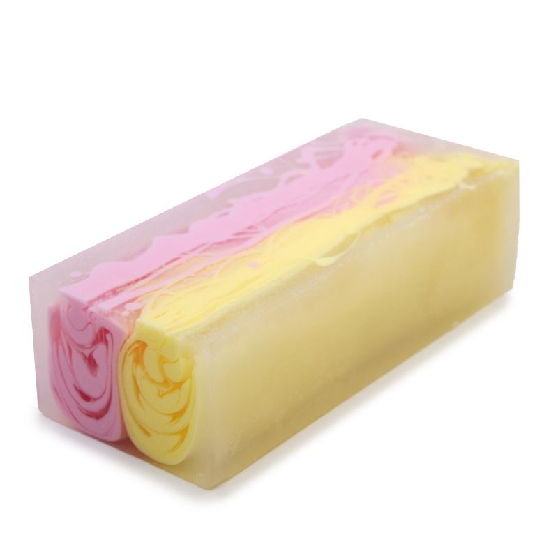 Handgefertigter Seifenlaib 1,2 kg - Magnolie