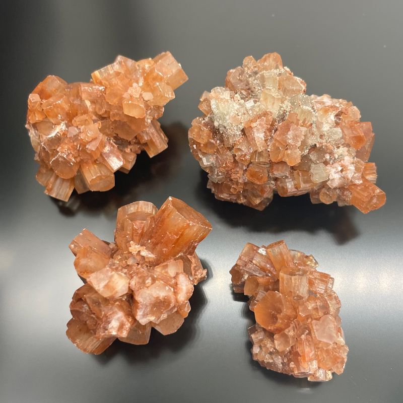 Mineralische Exemplare - Aragonit (ca. 60 Stück)