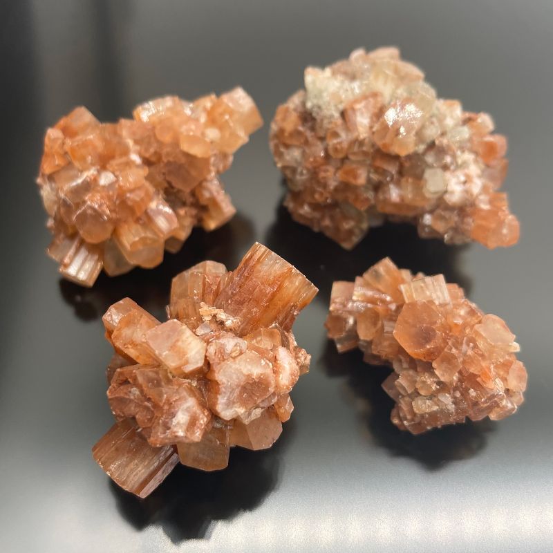 Mineralische Exemplare - Aragonit (ca. 60 Stück)