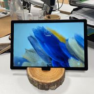 Telefonhalter für kleine Holzscheite (vollständige Scheibe) – Natur