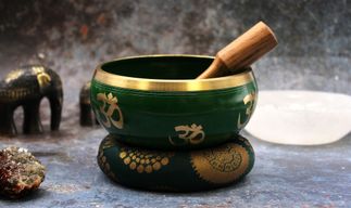 Großes Klangschalen-Set „Baum des Lebens“, grün, 14 cm
