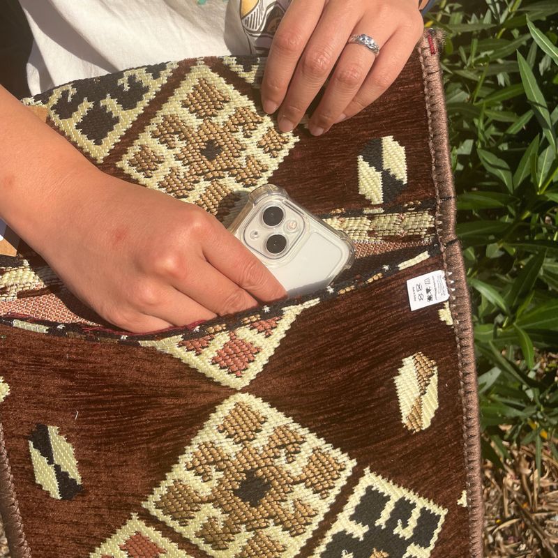 Schokoladenfarbene Kelim-Festival-Tasche