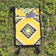 Gelbe Kelim-Messenger-Festivaltasche