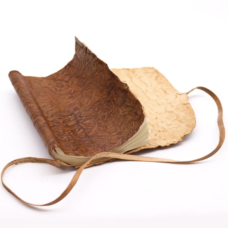 Reisenotizbuch aus gerolltem Leder – 96 Seiten – Natur 21 x 15 cm