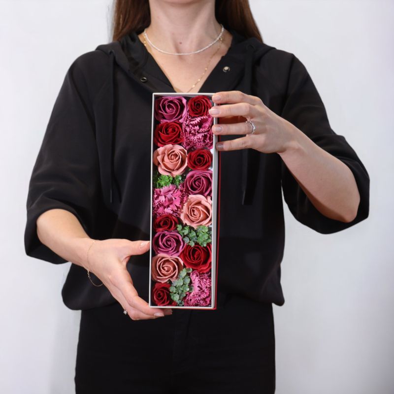Lange Box - Vintage-Rosen