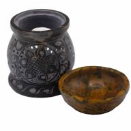 Speckstein-Ölbrenner 10 cm – Mandala-Blume – Schwarz und Gelb