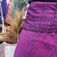Yoga- und Festival-Hosen – Thailändisches Fischer-Mandala-Mantra auf Lila