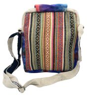 Batik-Hanf-Umhängetasche mit 2 Reißverschlüssen und Klappfunktion